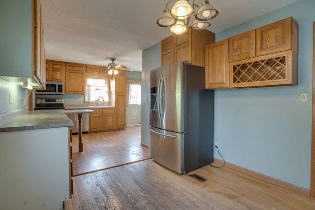 2001 8th Street N, Fargo, ND 58102