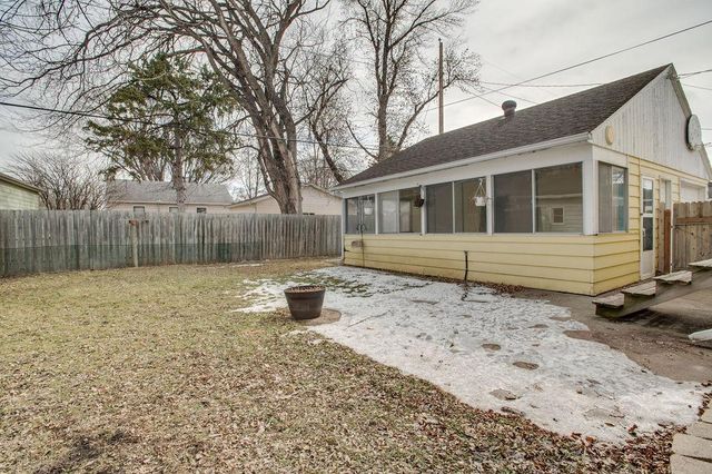 2001 8th Street N, Fargo, ND 58102