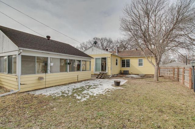 2001 8th Street N, Fargo, ND 58102