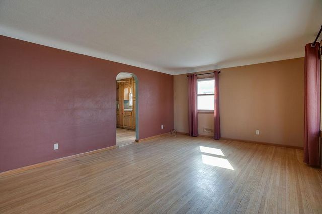 2001 8th Street N, Fargo, ND 58102