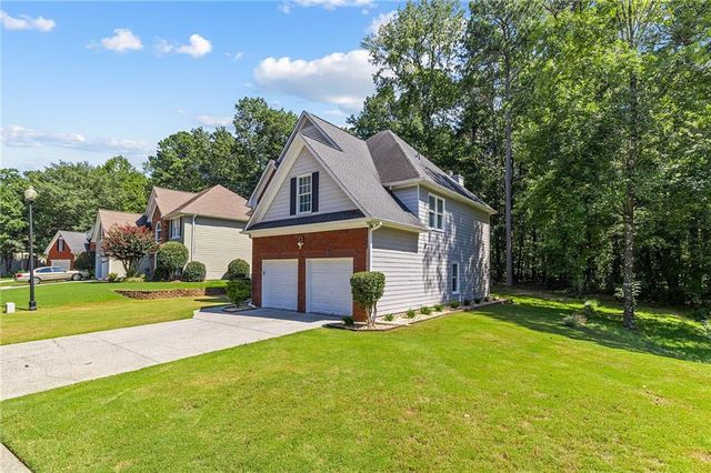 1940 Bentbrooke Trail, Lawrenceville, GA 30043