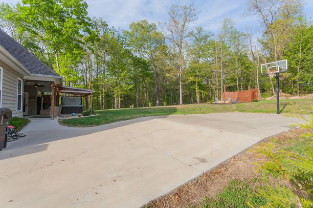 137 Covenant Cove NE, Cleveland, TN 37323