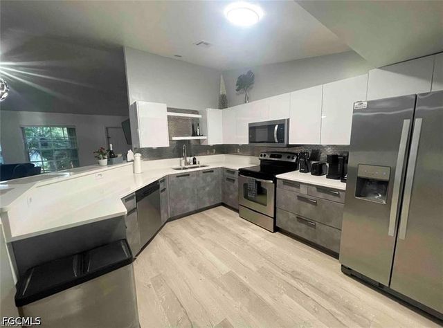 6701 Canton ST, Fort Myers, FL 33966