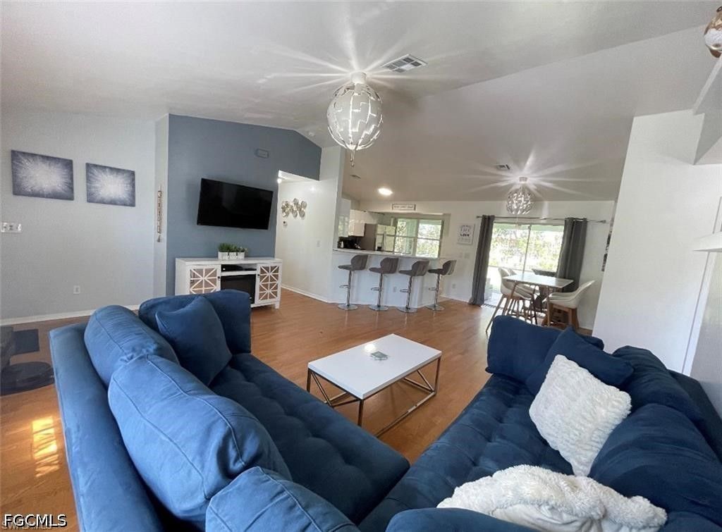 6701 Canton ST, Fort Myers, FL 33966