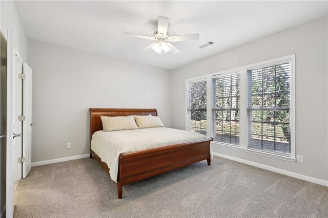 6221 Greenstone Circle, Hoschton, GA 30548