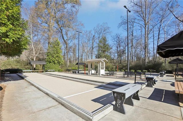 6221 Greenstone Circle, Hoschton, GA 30548