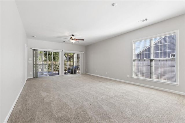 6221 Greenstone Circle, Hoschton, GA 30548