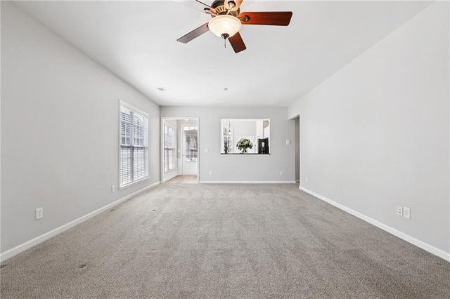 6221 Greenstone Circle, Hoschton, GA 30548