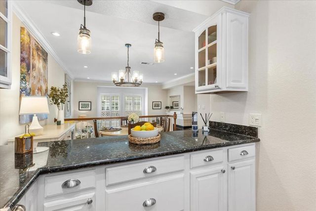 1555 Cherry Street 4, San Carlos, CA 94070