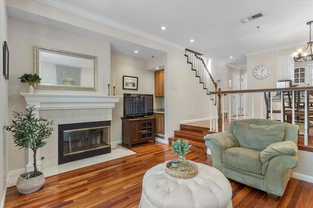 1555 Cherry Street 4, San Carlos, CA 94070
