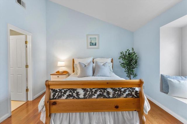 1555 Cherry Street 4, San Carlos, CA 94070