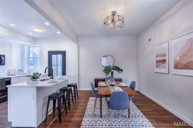 3971 Juniata Street, St Louis, MO 63116