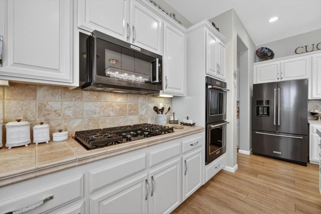 4637 Monte Mar Dr, El Dorado Hills, CA 95762