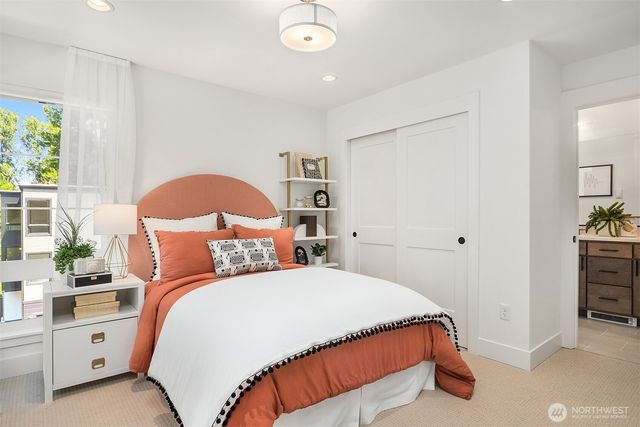 14821 Site 11 NE 2nd Court, Bellevue, WA 98007