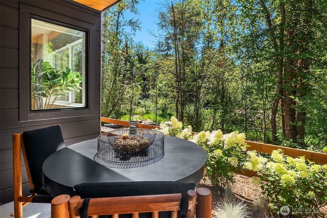 14821 Site 11 NE 2nd Court, Bellevue, WA 98007