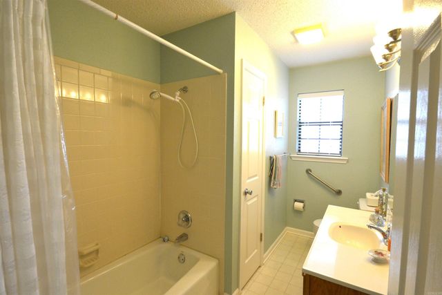 2318 Forest Creek Drive, Little Rock, AR 72211
