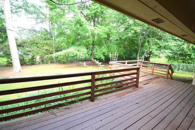 2318 Forest Creek Drive, Little Rock, AR 72211