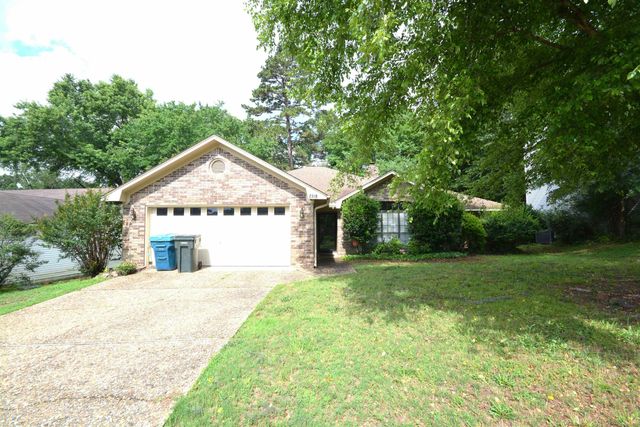 2318 Forest Creek Drive, Little Rock, AR 72211