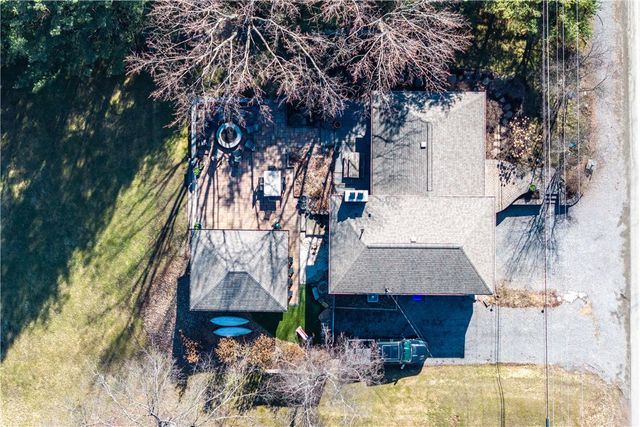 469 Mars Valencia Road, Adams Twp, PA 16059