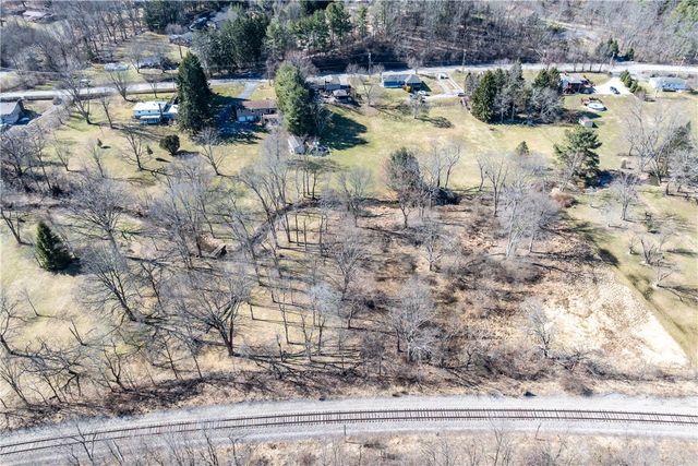 469 Mars Valencia Road, Adams Twp, PA 16059