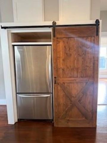 305 Enid Street, Houston, TX 77009