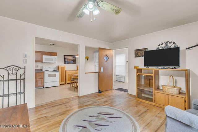 207B Laurel Place, Whiting, NJ 08759