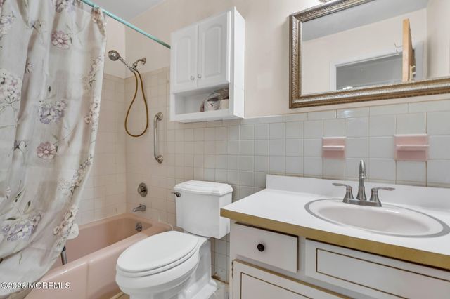 207B Laurel Place, Whiting, NJ 08759