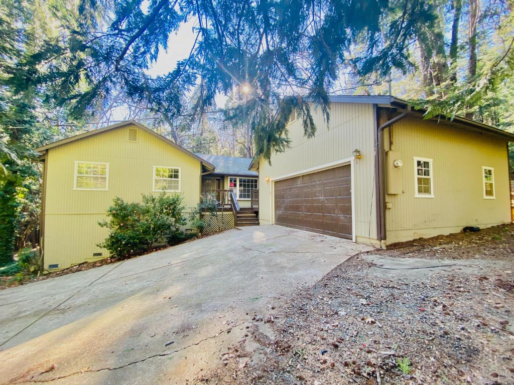 4610 Wandering Way, Camino, CA 95709