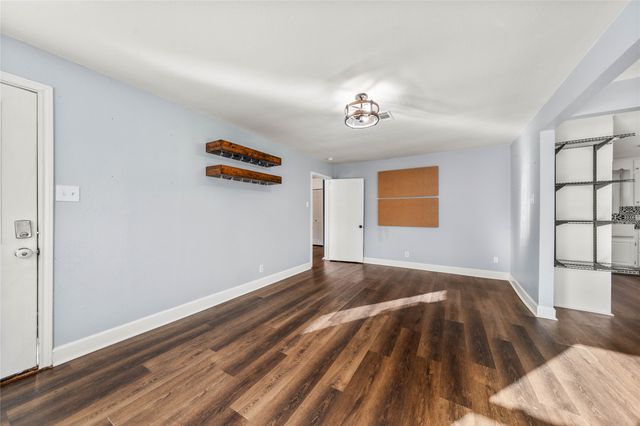 4007 Austin Avenue, Waco, TX 76710