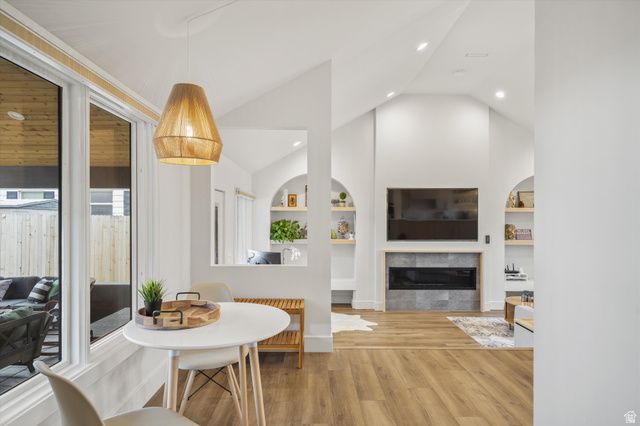 3042 S 2520 E, Millcreek, UT 84109