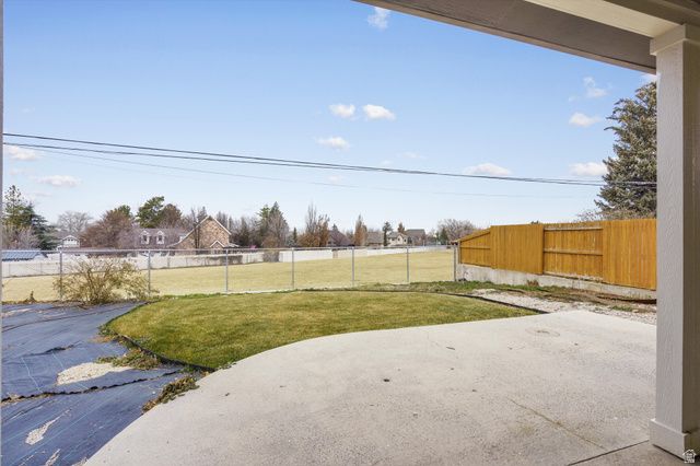 3042 S 2520 E, Millcreek, UT 84109