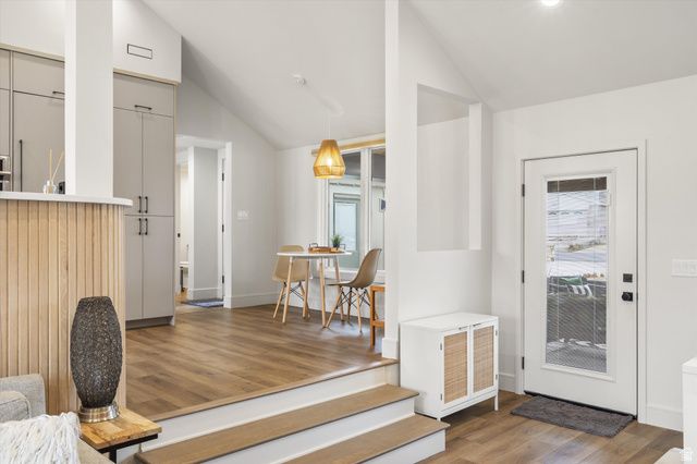 3042 S 2520 E, Millcreek, UT 84109