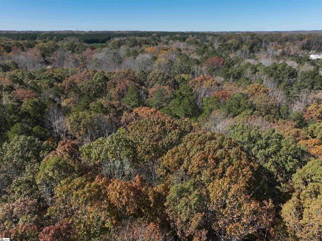 05 Sullivan Road, Laurens, SC 29630