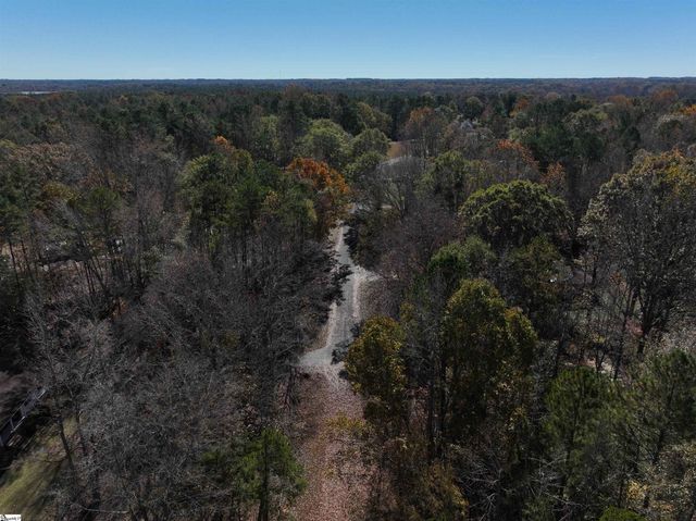 05 Sullivan Road, Laurens, SC 29630