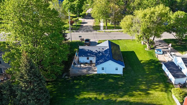 401 Barber, Ithaca, MI 48847