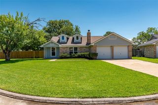 5417 Teameadow Court, Dickinson, TX 77539