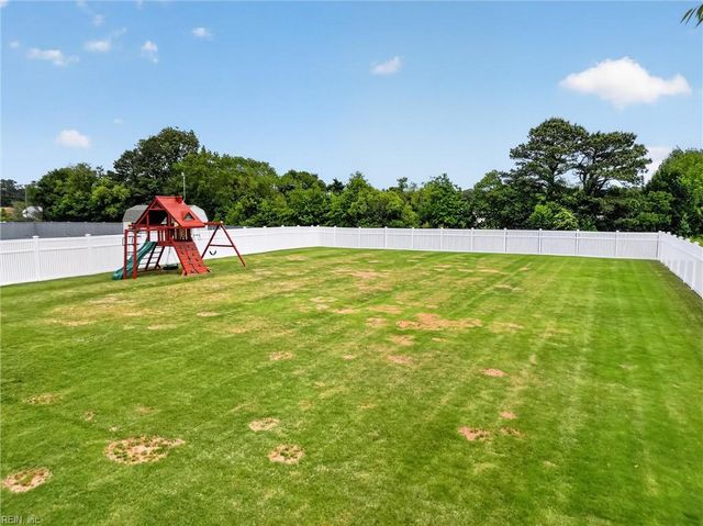 117 Moorland WAY, Moyock, NC 27958