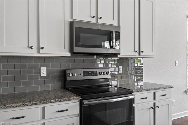 117 Moorland WAY, Moyock, NC 27958