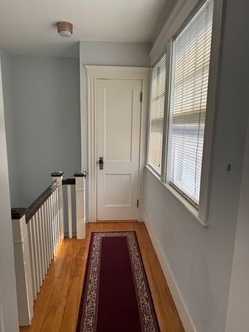 253 Humphrey St 2, Marblehead, MA 01945