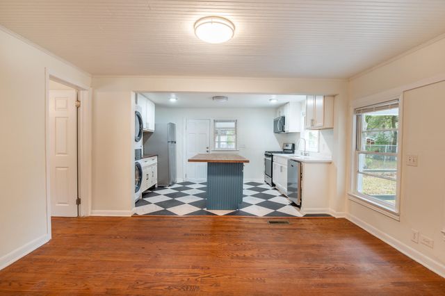 1620 Mole Lane, North Charleston, SC 29406