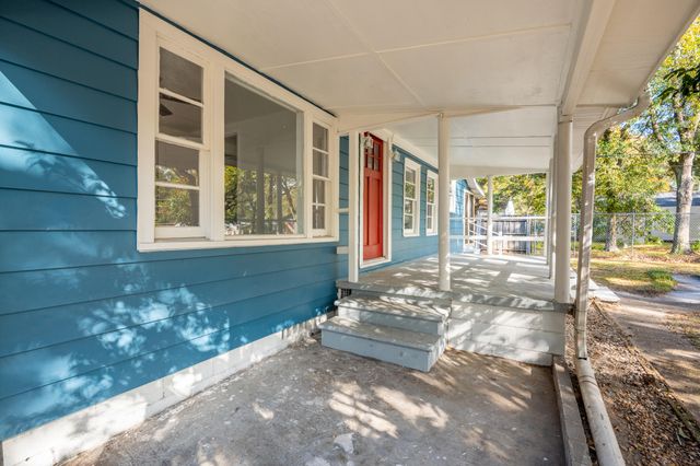 1620 Mole Lane, North Charleston, SC 29406