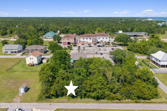 306 Perron Street, Waveland, MS 39576