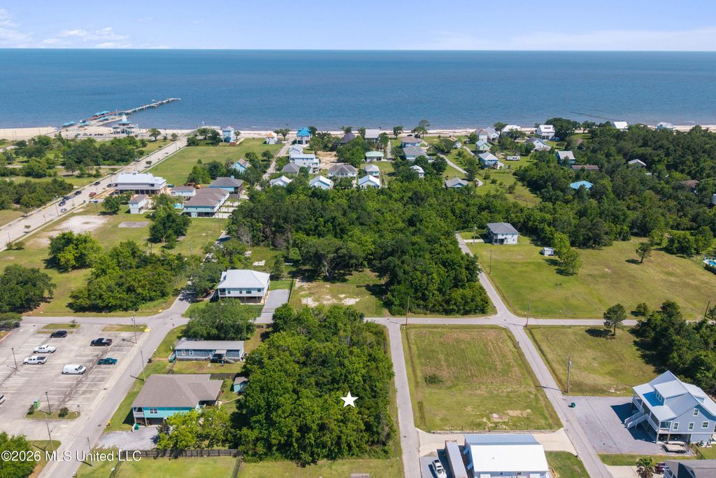 306 Perron Street, Waveland, MS 39576