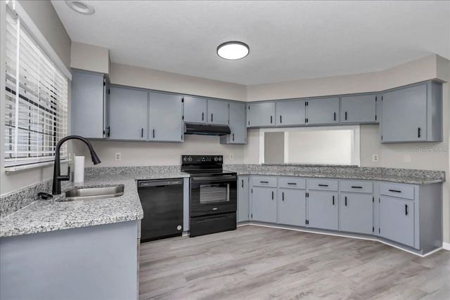 9700 SE 72ND AVENUE, Ocala, FL 34472