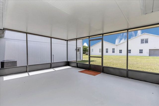 9700 SE 72ND AVENUE, Ocala, FL 34472