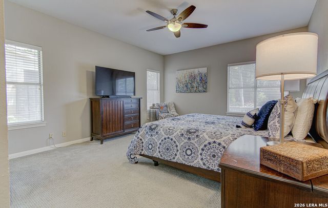 912 MISSION HILLS DR, New Braunfels, TX 78130