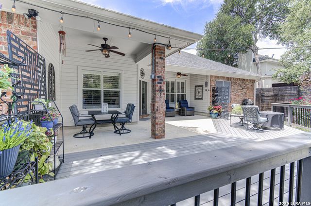 912 MISSION HILLS DR, New Braunfels, TX 78130