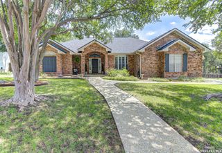 912 MISSION HILLS DR, New Braunfels, TX 78130