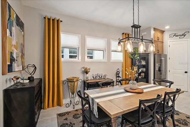 7313 DONNYBROOK LANE, Sarasota, FL 34240