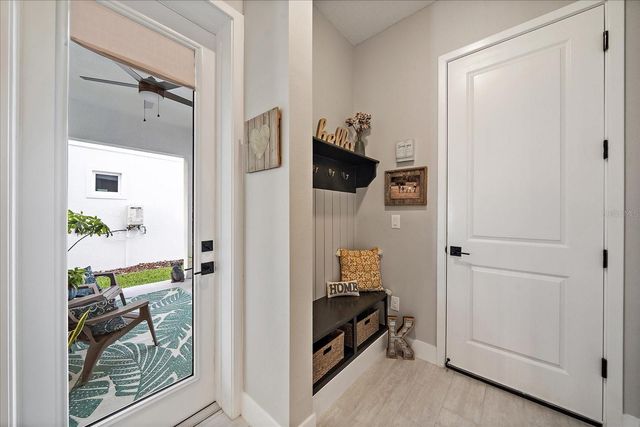 7313 DONNYBROOK LANE, Sarasota, FL 34240